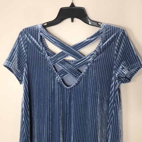 She + Sky blue Silver Gray Cut Velvet Shift Dress X Keyhole Back size small - Picture 10 of 11